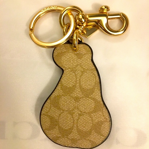 🌴SUMMER SALE🌴💯✔️Authentic Brand New Coach Pear Key Chain - Picture 3 of 3